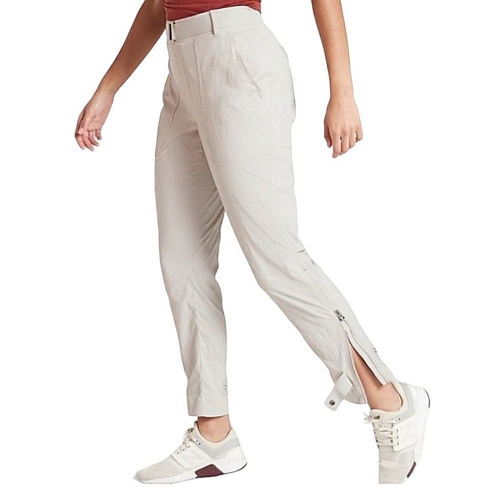Athleta Women’s Trekkie Belted Pant Birch Grey (Size 6)